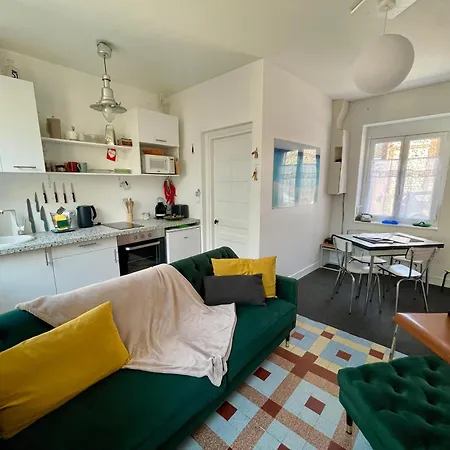 Le 111 *